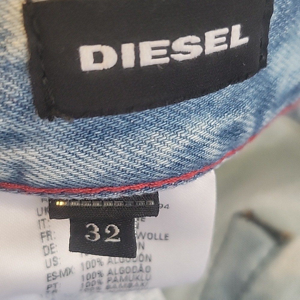 Mens Y2K Diesel Cloud Wash D Jifer Jeans RegularTapered Fit 32x27 - Picture 11 of 12